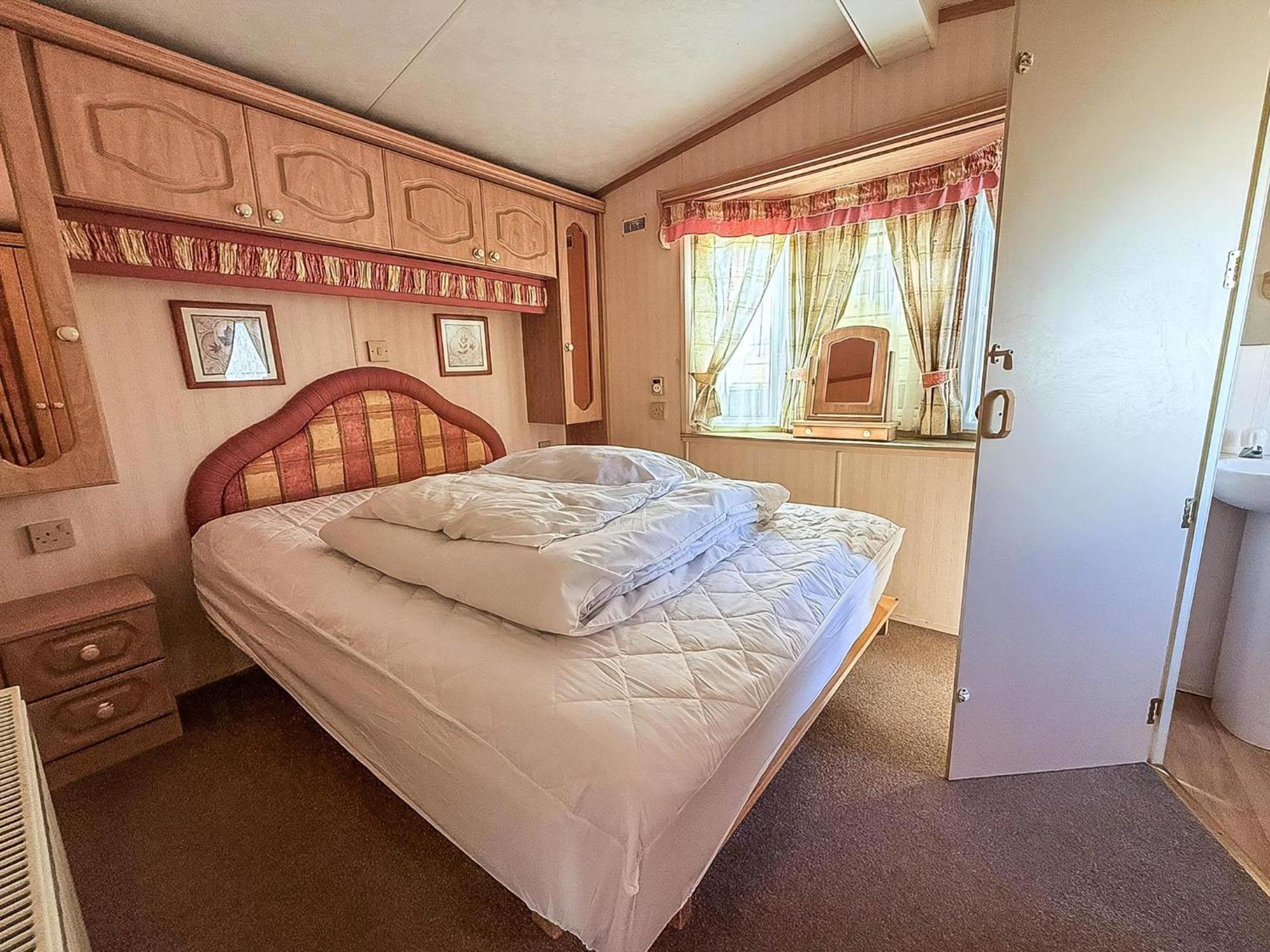 6 Berth Caravan In Hunstanton, Ideal For Seaside Holidays Ref 13004L Exterior foto